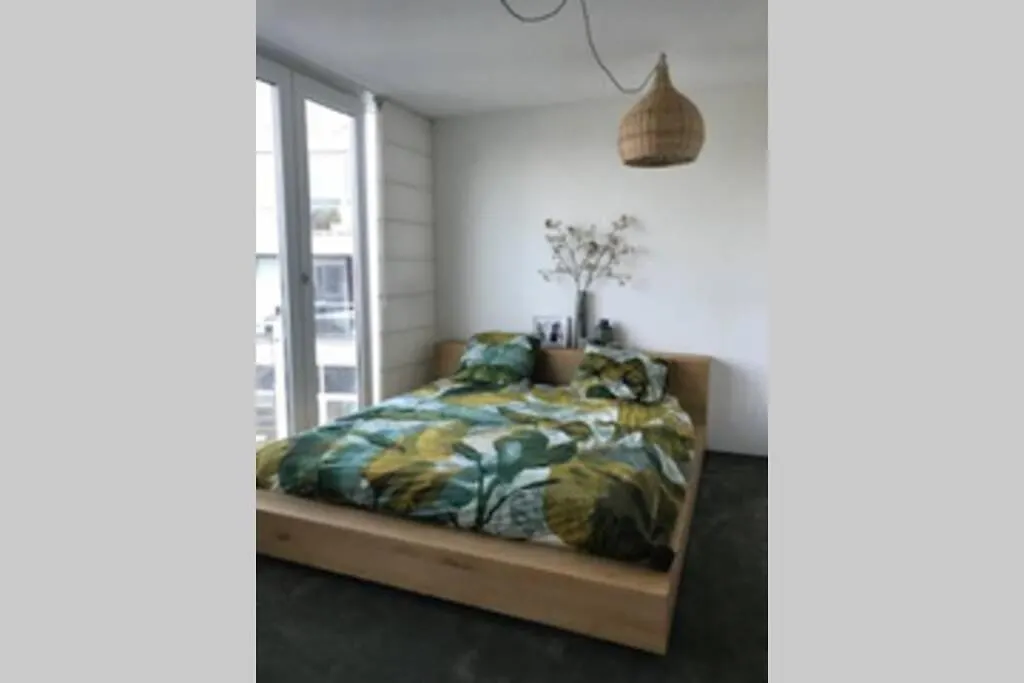 Large And Cosy House On The Water: Free Parking Villa Amsterdam Tatil Evi